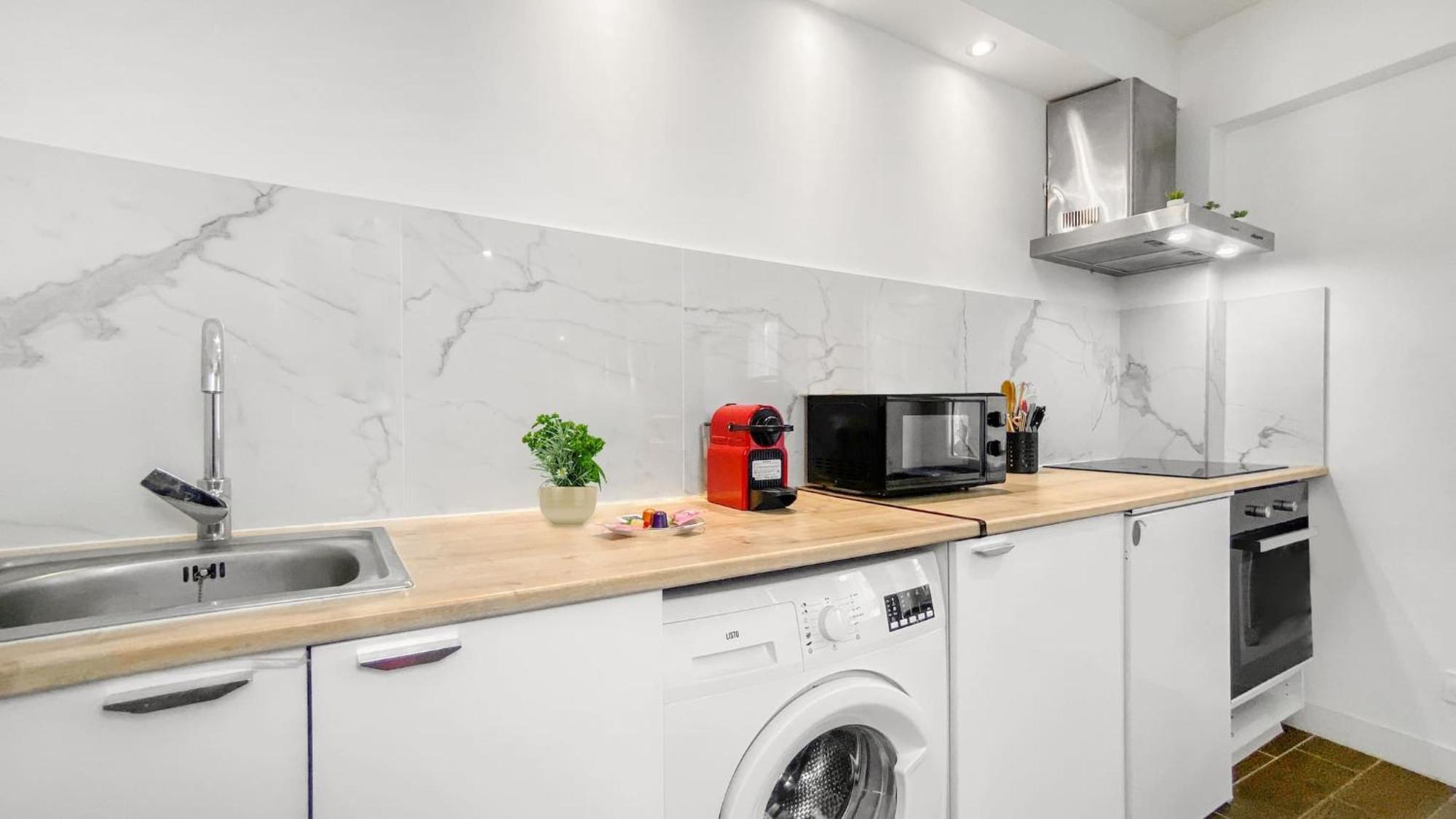 Homey Forest - Hypercentre - Proche Gare Et Tram - Wifi & Netflix Annemasse Extérieur photo